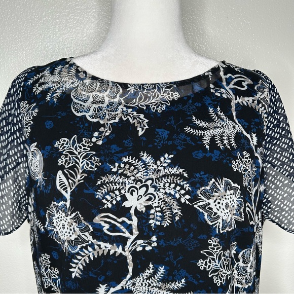Cabi Blue & Black Hybrid Floral Chiffon Tiered Top Flutter Sleeve Style 5355 M - Picture 2 of 9
